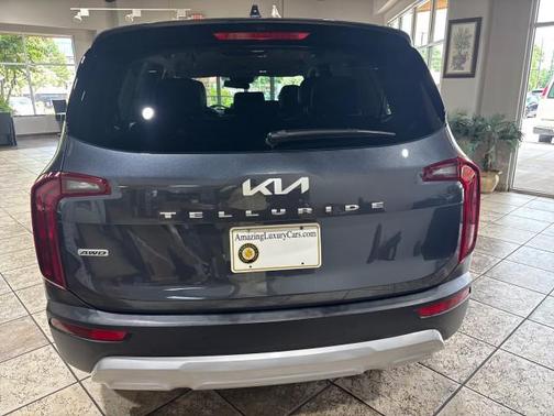 2022 Kia Telluride LX