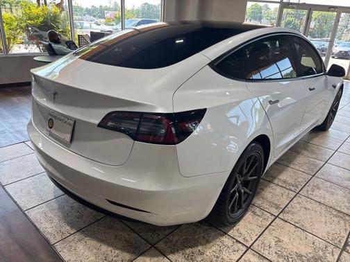 2020 Tesla Model 3 Standard Range Plus
