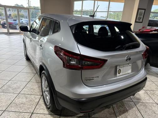 2022 Nissan Rogue Sport S
