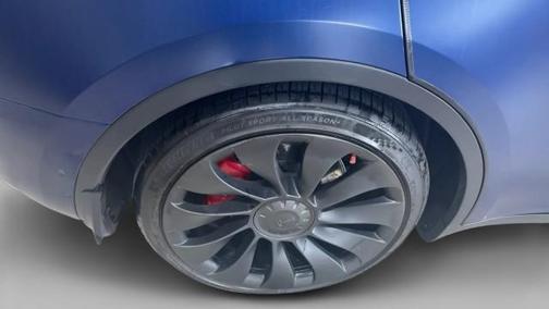 Deep Blue Metallic 2022 Tesla Model Y Performance