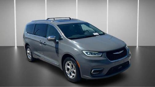 Ceramic Gray Clearcoat 2021 Chrysler Pacifica Limited