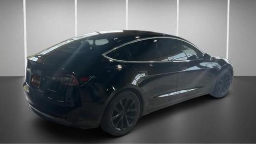 2019 Tesla Model 3 Performance
