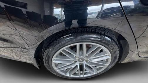 2020 Genesis G70 2.0T