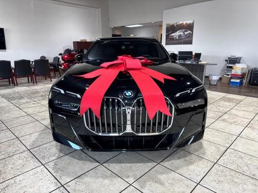 2024 BMW i7 M70