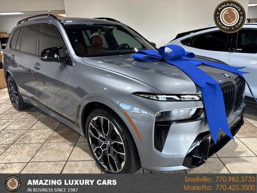 2023 BMW X7 M60i