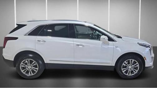 2022 Cadillac XT5 Premium Luxury