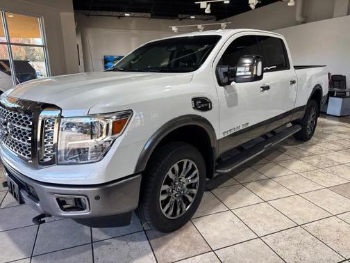 2017 Nissan Titan XD Platinum Reserve