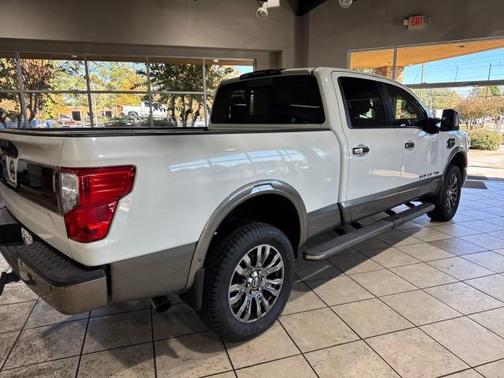 2017 Nissan Titan XD Platinum Reserve