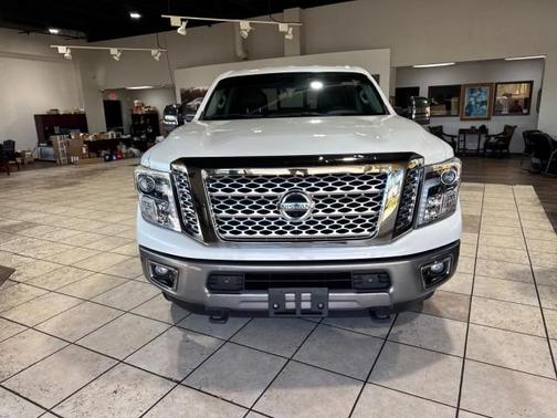 2017 Nissan Titan XD Platinum Reserve