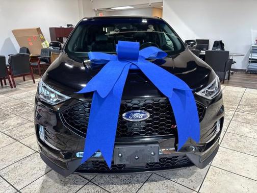 2019 Ford Edge ST