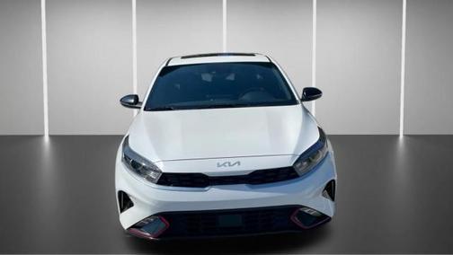 Snow White Pearl 2022 Kia Forte GT-Line