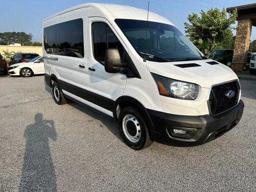 2022 Ford Transit-150 Base