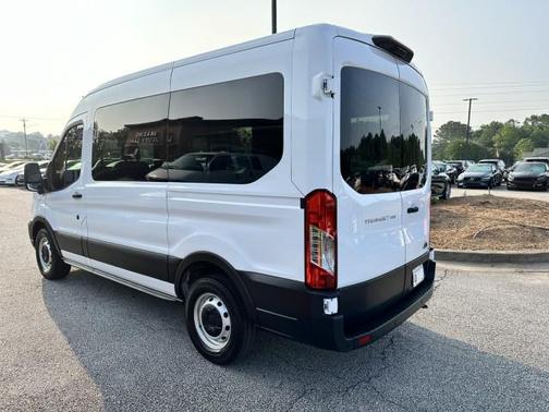 2022 Ford Transit-150 Base