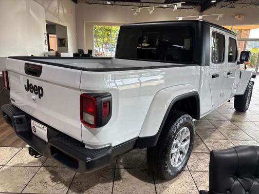 2023 Jeep Gladiator Sport S