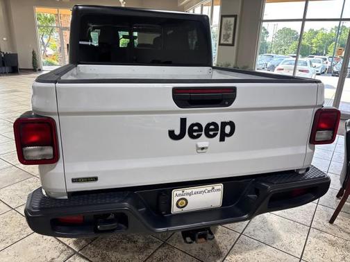 2023 Jeep Gladiator Sport S