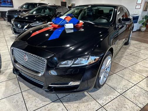 2016 Jaguar XJ XJL Portfolio