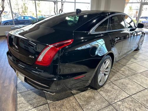 2016 Jaguar XJ XJL Portfolio