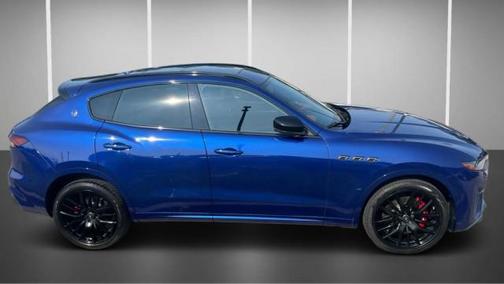 Blu Passione Metallic 2021 Maserati Levante S