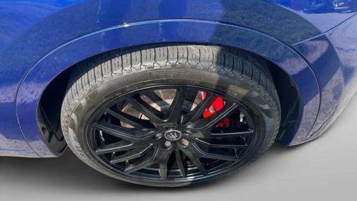 Blu Passione Metallic 2021 Maserati Levante S