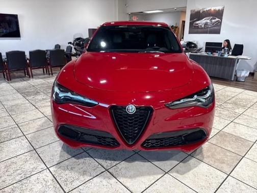 2024 Alfa Romeo Stelvio Sprint