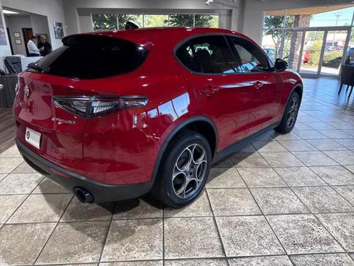 2024 Alfa Romeo Stelvio Sprint