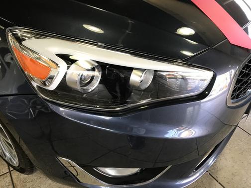 2015 Kia Cadenza Limited