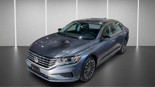 2022 Volkswagen Passat 2.0T Limited Edition
