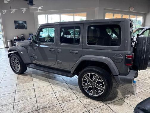 2022 Jeep Wrangler Unlimited 4xe Sahara High Altitude