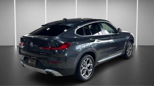 2022 BMW X4 xDrive30i