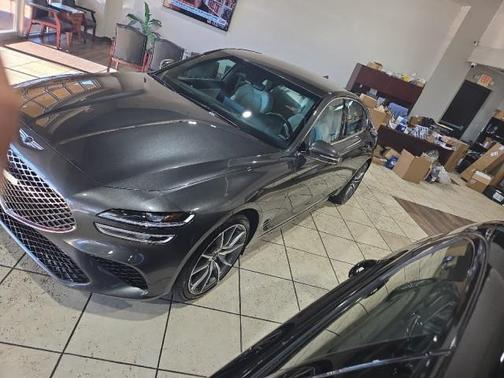 2025 Genesis G70 2.5T