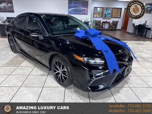 2023 Toyota Camry SE