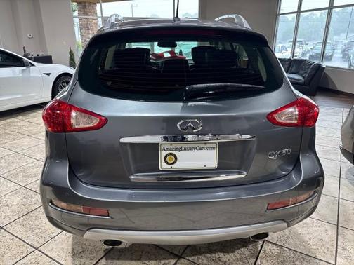 2016 INFINITI QX50 Base