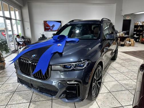2020 BMW X7 M50i