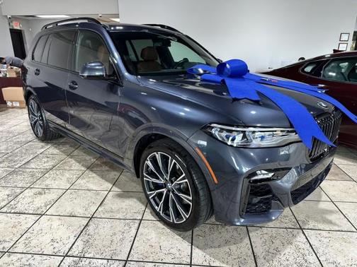 2020 BMW X7 M50i