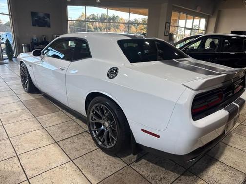 2016 Dodge Challenger SRT 392