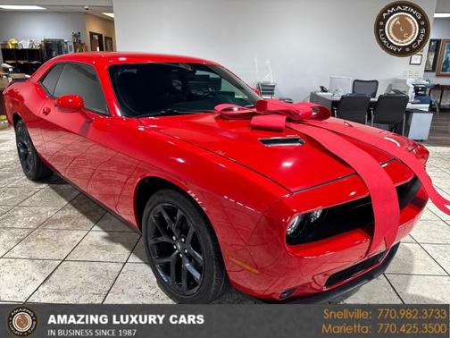 2021 Dodge Challenger SXT