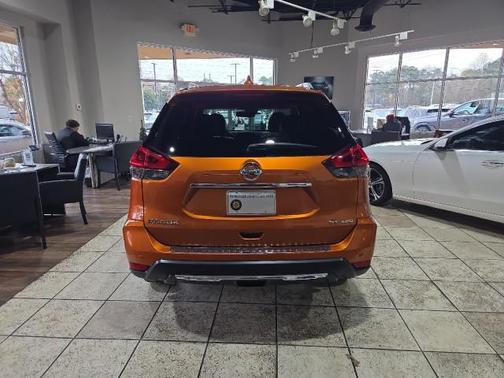2019 Nissan Rogue SL