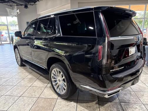2023 Cadillac Escalade Premium Luxury