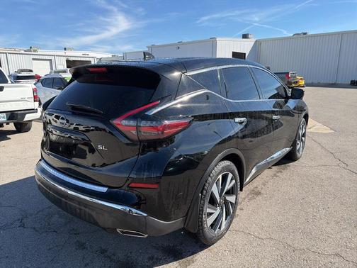 2023 Nissan Murano SL FWD