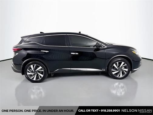 2023 Nissan Murano SL FWD