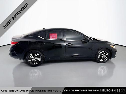 Super Black 2023 Nissan Sentra SV