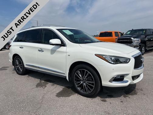 2017 INFINITI QX60 Base