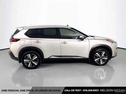 2021 Nissan Rogue SL