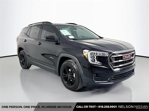 2023 GMC Terrain AWD AT4