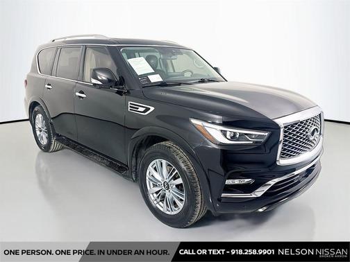 2023 INFINITI QX80 Luxe