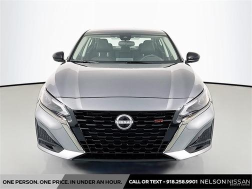 2025 Nissan Altima SR FWD