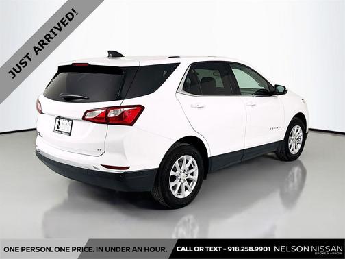 Summit White 2018 Chevrolet Equinox LT