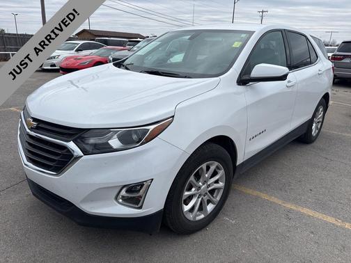 Summit White 2018 Chevrolet Equinox LT