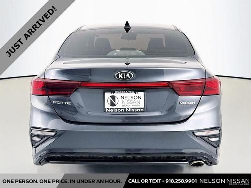 Gravity Grey 2019 Kia Forte LXS