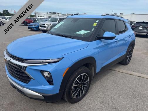 Fountain Blue 2024 Chevrolet Trailblazer LT